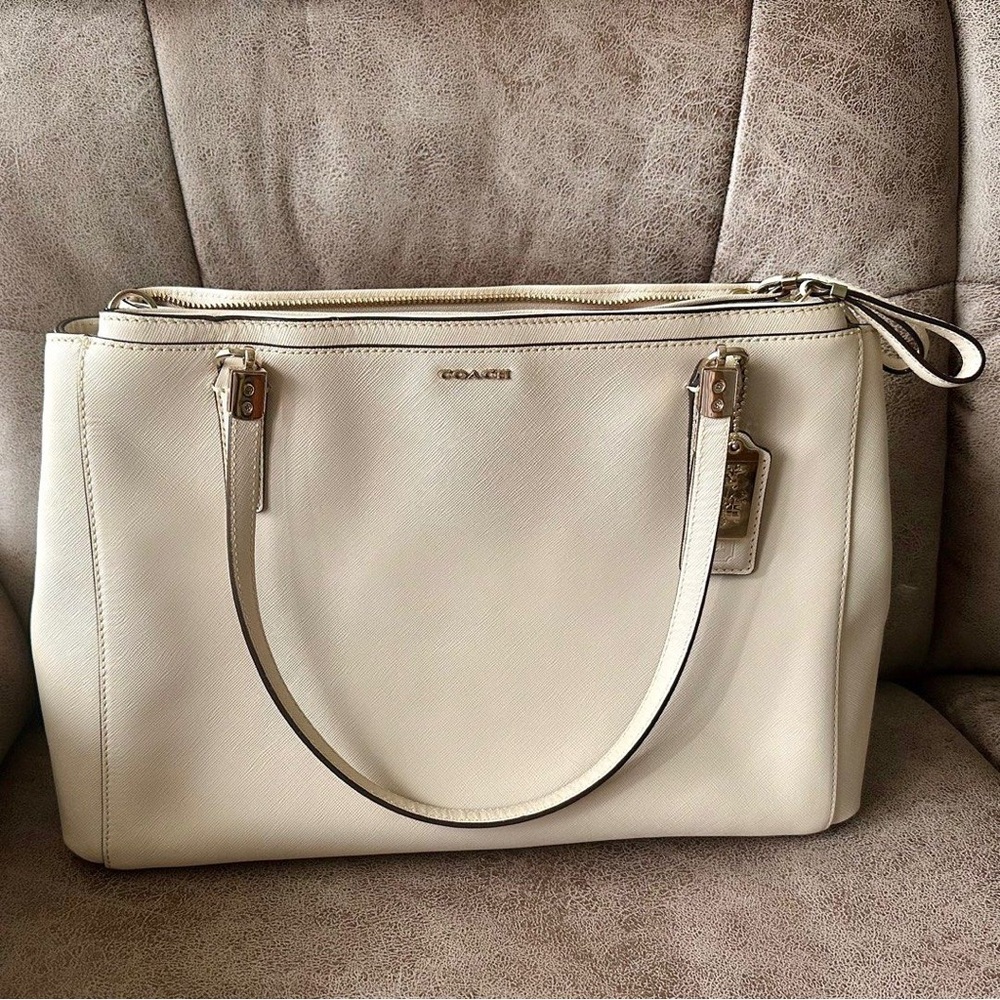 Coach Ivory/Beige Madison Christie Saffiano Leather Tote-‎ LIKE NEW